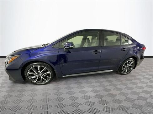 Certified 2022 Toyota Corolla SE FWD image 4