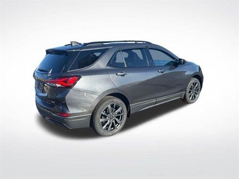 Certified 2023 Chevrolet Equinox RS image 6
