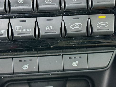 Used 2020 Kia Sportage EX image 22