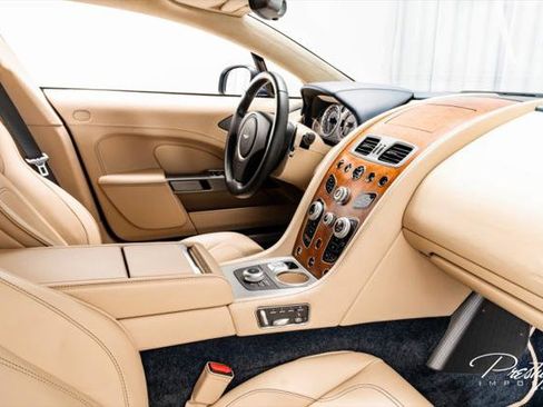 Used 2016 Aston Martin Rapide S image 43