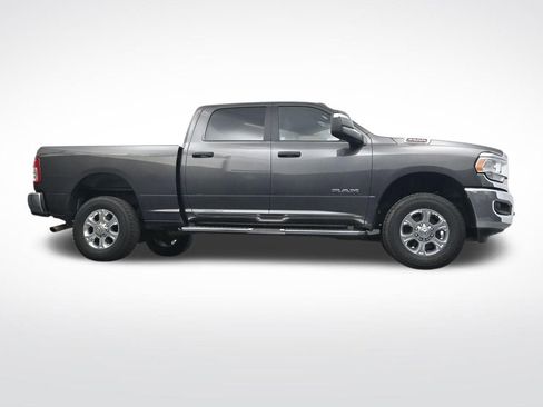 Used 2024 RAM 2500 Big Horn AWD/4WD image 34