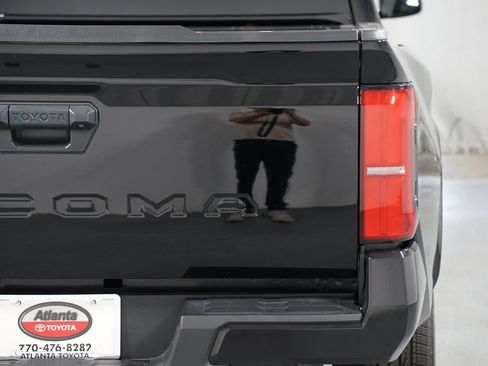 Certified 2025 Toyota Tacoma SR5 RWD image 10