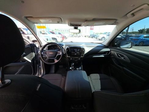 Used 2021 Chevrolet Traverse LS FWD image 26