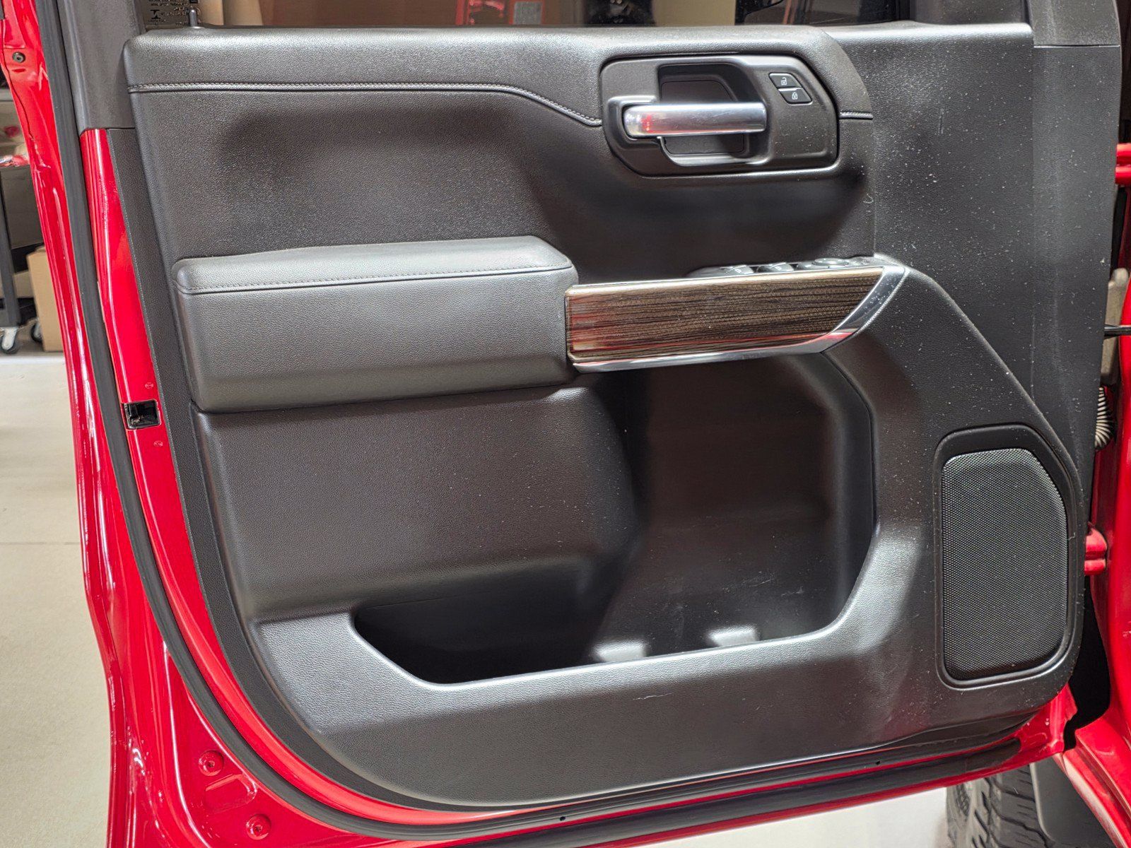 Used 2019 Chevrolet Silverado 1500 LT w/ All-Star Edition RWD image 16