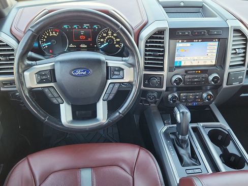 Used 2019 Ford F150 Platinum w/ Equipment Group 701A Luxury AWD/4WD image 11