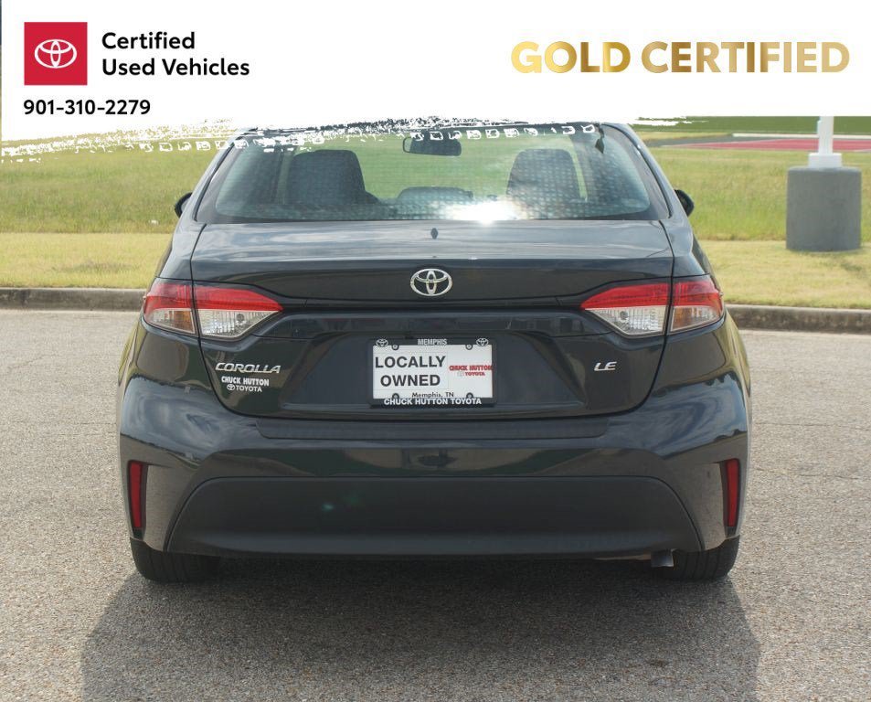 Used 2024 Toyota Corolla LE w/ LE Premium Package FWD image 3