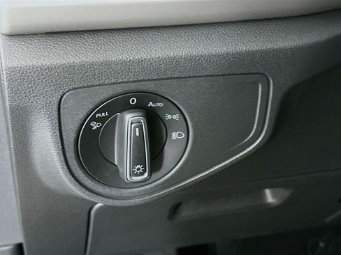 Used 2023 Volkswagen Atlas SE FWD image 17
