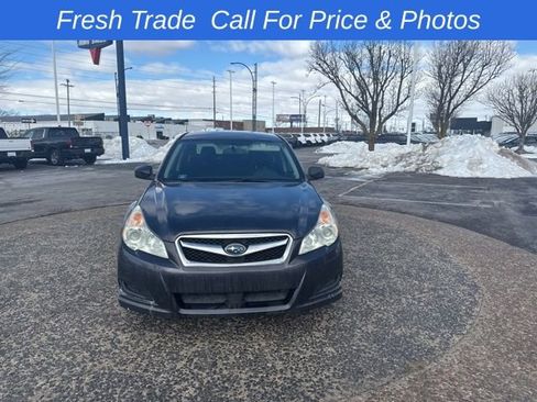 Used 2011 Subaru Legacy 2.5i image 3