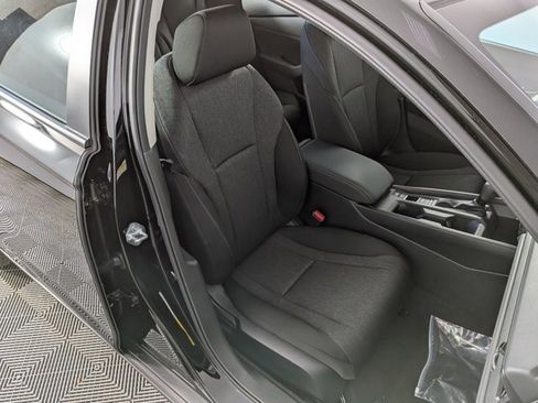 New 2025 Honda Accord LX image 27