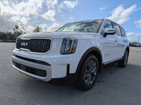 New 2025 Kia Telluride LX image 9