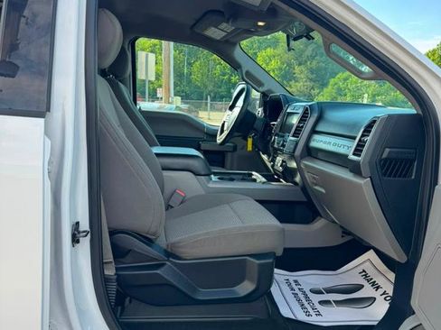 Used 2017 Ford F250 XLT w/ XLT Premium Package AWD/4WD image 20