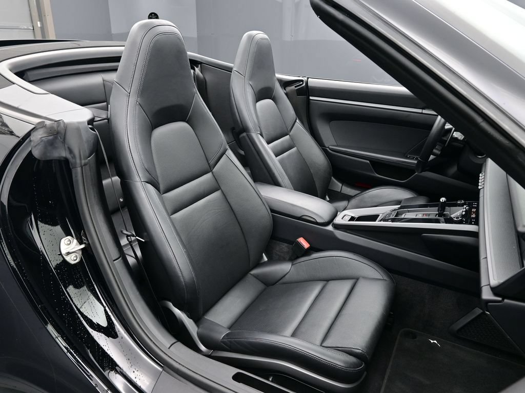 Certified 2022 Porsche 911 Carrera S w/ Sport Package RWD image 16