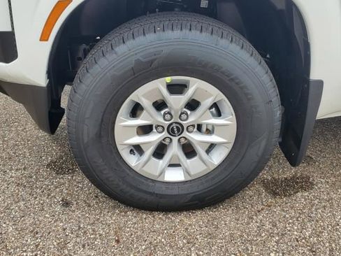 New 2026 Nissan Frontier S image 15