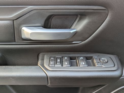 Used 2025 RAM 1500 Classic Warlock image 15