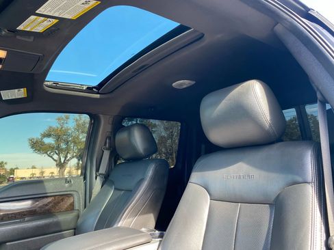 Used 2013 Ford F150 Platinum image 29