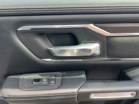 Used 2025 RAM 1500 Laramie AWD/4WD image 36