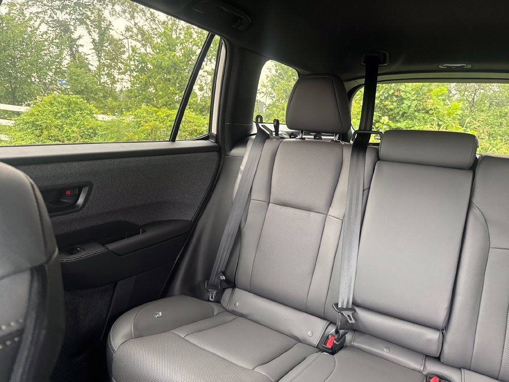 New 2026 Subaru Outback Limited XT AWD/4WD image 12