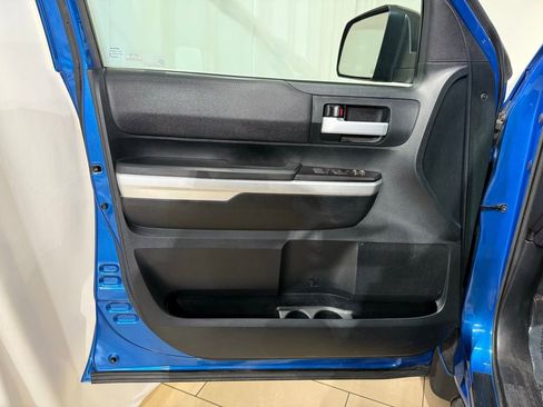 Used 2016 Toyota Tundra SR5 w/ TRD Off Road Package image 14