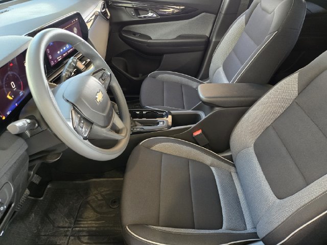 New 2026 Chevrolet TrailBlazer LS w/ LS Convenience Package FWD image 9