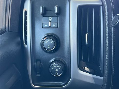 Used 2016 GMC Sierra 2500 SLE w/ SLE Preferred Package AWD/4WD image 30
