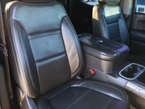 Used 2021 GMC Sierra 1500 Denali w/ Driver Alert Package II image 19