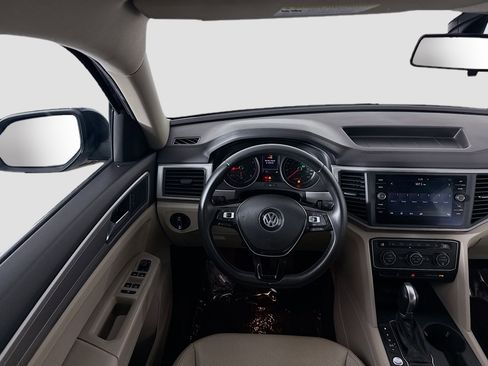 Used 2019 Volkswagen Atlas SE FWD image 17