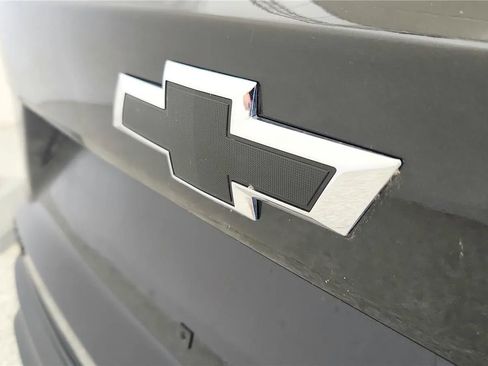 Used 2024 Chevrolet Trax RS w/ Driver Confidence Package FWD image 16