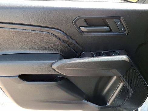 Used 2023 Chevrolet Colorado W/T RWD image 10