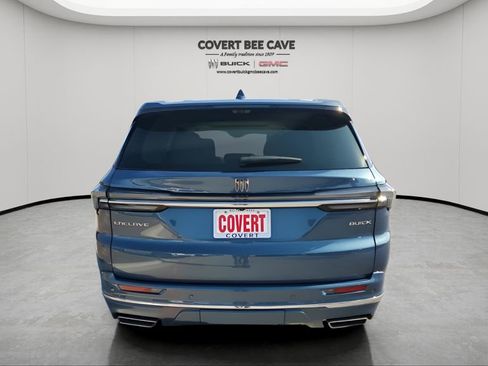 New 2026 Buick Enclave Avenir w/ Super Cruise Package image 8