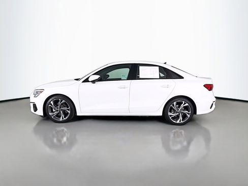 Used 2022 Audi A3 2.0T Premium Plus w/ Premium Plus Package FWD image 4