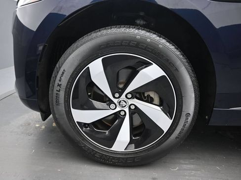 Used 2024 Jaguar F-PACE R-Dynamic S AWD/4WD image 52
