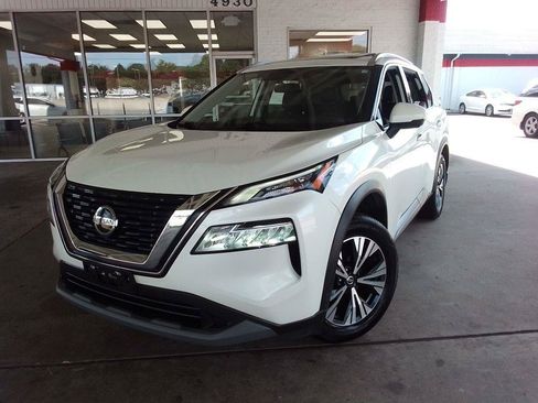 Used 2017 Nissan Rogue SL w/ SL Premium Package AWD/4WD image 1