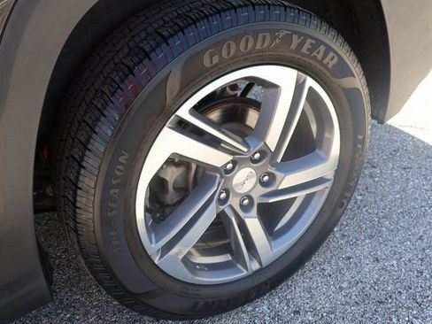 Used 2019 GMC Terrain SLT AWD/4WD image 38