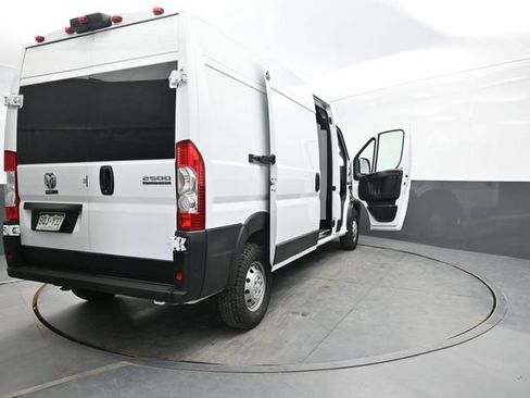 Used 2023 RAM ProMaster 2500 FWD image 30