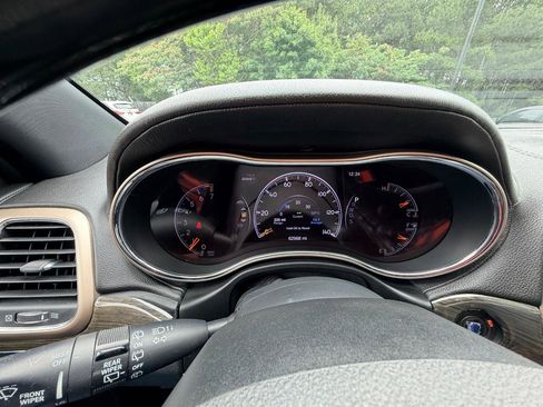 Used 2014 Jeep Grand Cherokee Overland AWD/4WD image 19