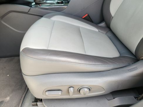 Used 2019 Chevrolet Blazer LT FWD image 20