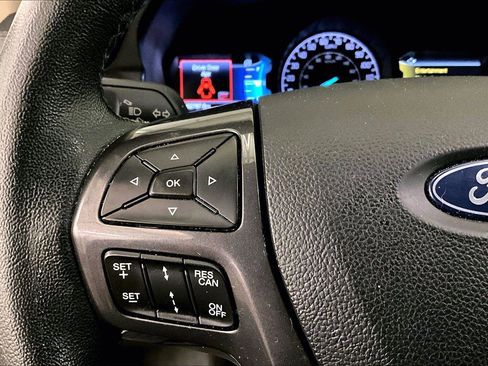 Certified 2019 Ford Ranger Lariat w/ Equipment Group 501A Mid image 17