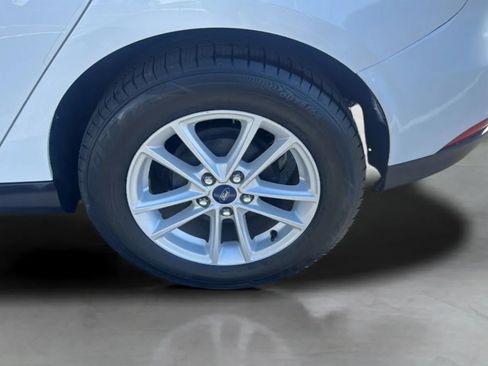 Used 2018 Ford Focus SE FWD image 35