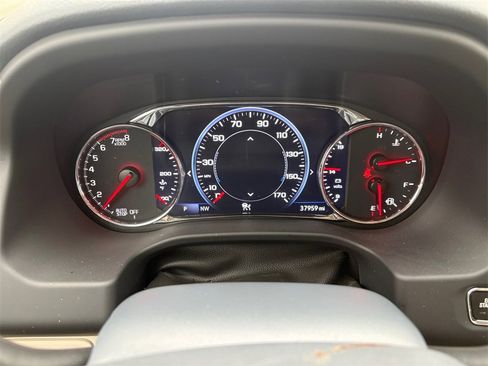 Used 2022 GMC Acadia Denali w/ Denali Ultimate Package image 23