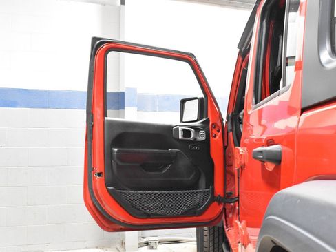 Used 2020 Jeep Wrangler Unlimited Sport AWD/4WD image 11