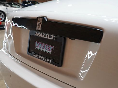 Used 2015 Rolls-Royce Ghost image 67