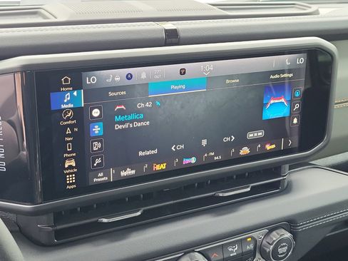 New 2025 Jeep Gladiator Mojave image 13