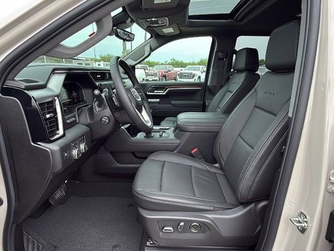 New 2026 GMC Sierra 1500 Denali AWD/4WD image 11