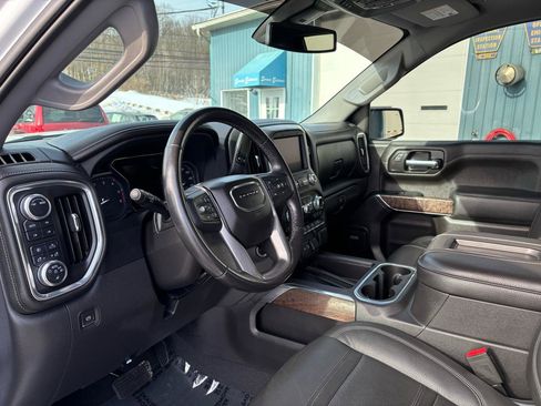 Used 2022 GMC Sierra 1500 Denali w/ Driver Alert Package II image 11