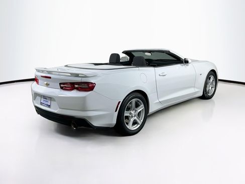 Used 2023 Chevrolet Camaro LT RWD image 5