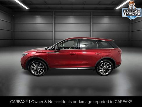 Used 2024 Lincoln Corsair AWD w/ Equipment Group 101A image 4