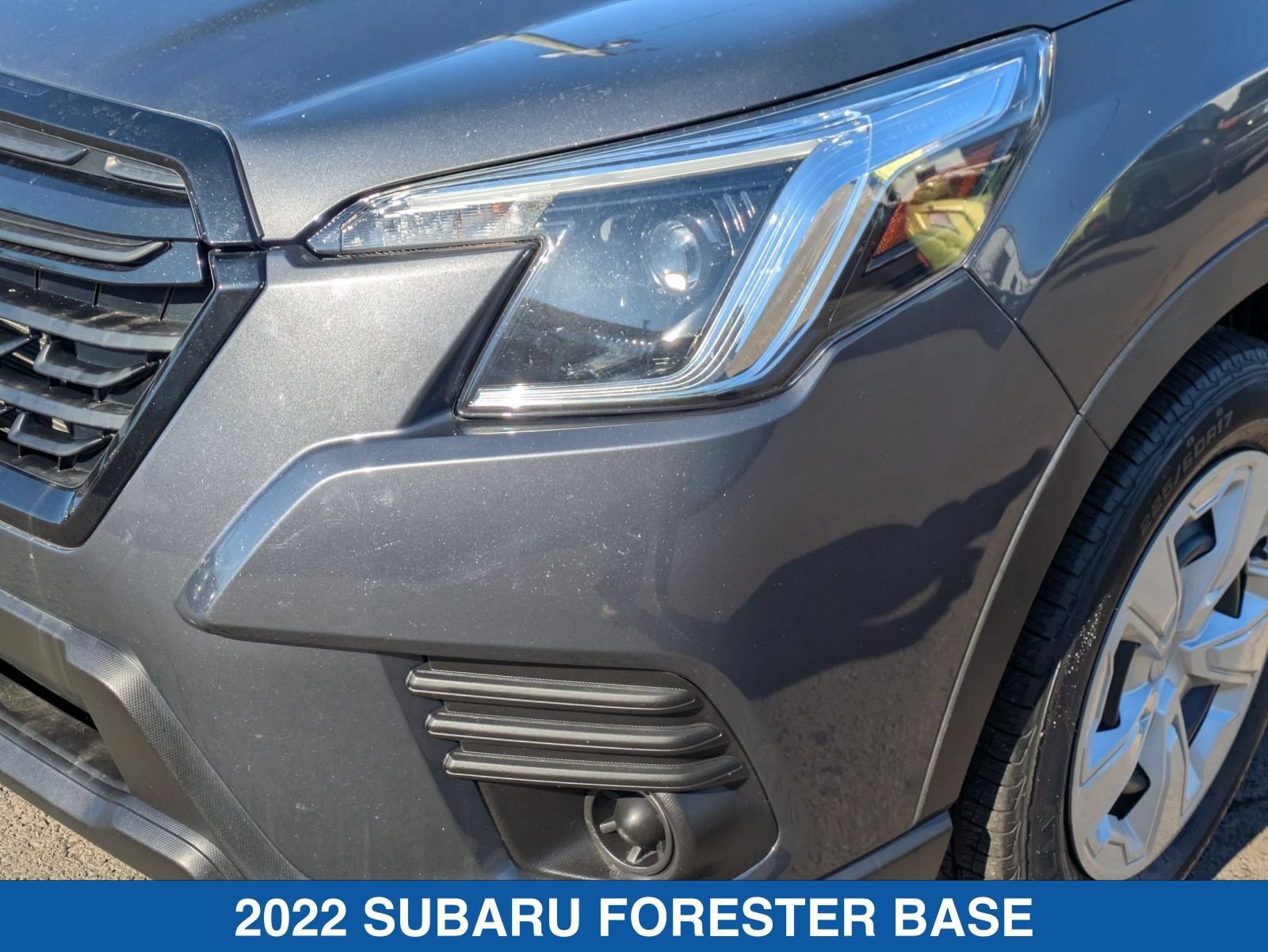 Used 2022 Subaru Forester AWD/4WD image 10