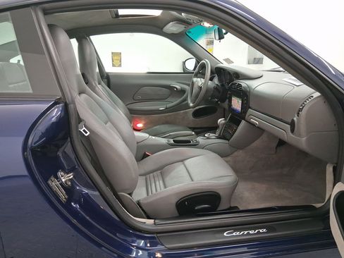 Used 2002 Porsche 911 Carrera image 26