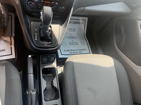 Used 2020 Ford Transit Connect XL FWD image 19