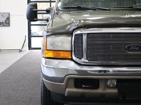 Used 2001 Ford Excursion Limited image 43